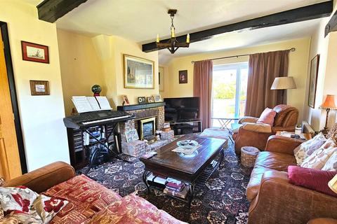 2 bedroom detached house for sale, Lynn Grove, Gorleston