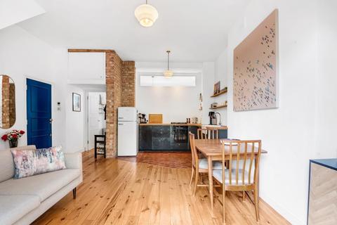 80b Newington Green Road, London, N1 4RN