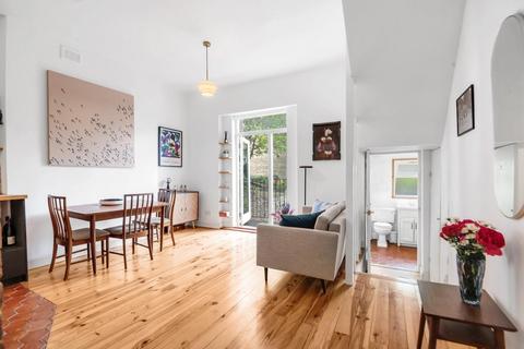 80b Newington Green Road, London, N1 4RN