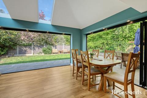 33 Framlingham Way, Great Notley, Braintree, CM77 7YY