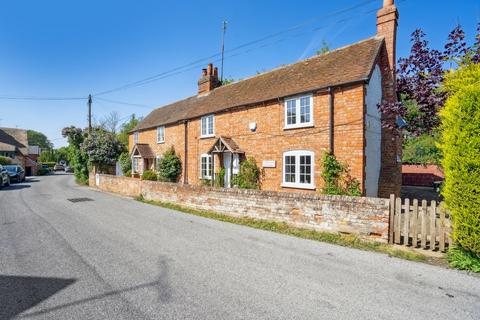 4 bedroom cottage for sale, The Street, Ewelme, OX10