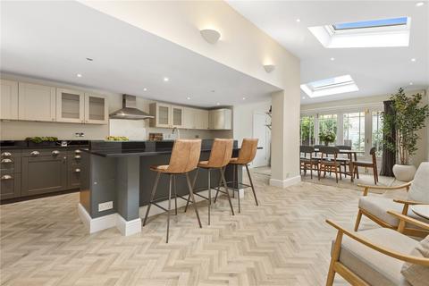undefined, Sarsfeld Road, London, SW12