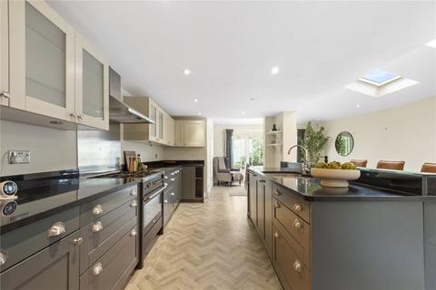 undefined, Sarsfeld Road, London, SW12