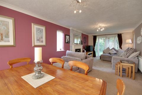 30 Melton Road, North Ferriby, HU14 3ET