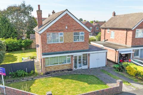 3 bedroom detached house for sale, Wyndham Close, Oadby, Leicester
