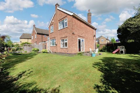 3 bedroom detached house for sale, Wyndham Close, Oadby, Leicester