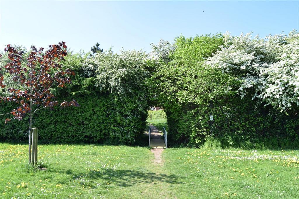 Localised entrance