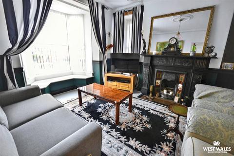 6 bedroom detached house for sale, Pontgarreg, Llangrannog, Llandysul