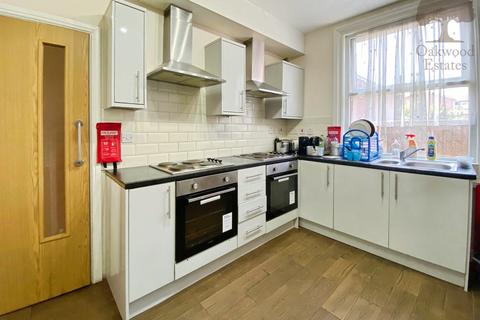 1 bedroom house of multiple occupation to rent, Sussex Place, Slough SL1