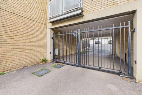 undefined, Sotherby Drive, Cheltenham, Gloucestershire, GL51