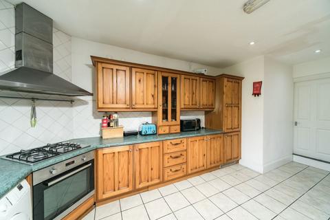 6 bedroom detached house for sale, Tilehurst Road, Reading RG30