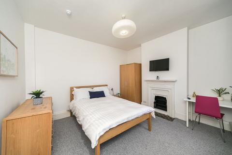 6 bedroom detached house for sale, Tilehurst Road, Reading RG30