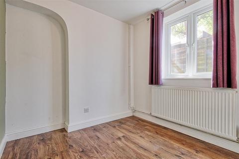 20 Drayton Close, Cambridge, CB1 9EY
