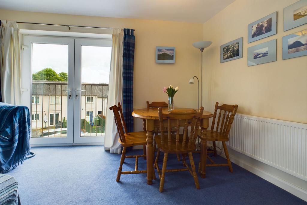 Sitting/Dining Room