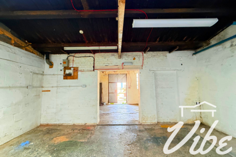 Industrial unit to rent, Hermitage Road, London N4