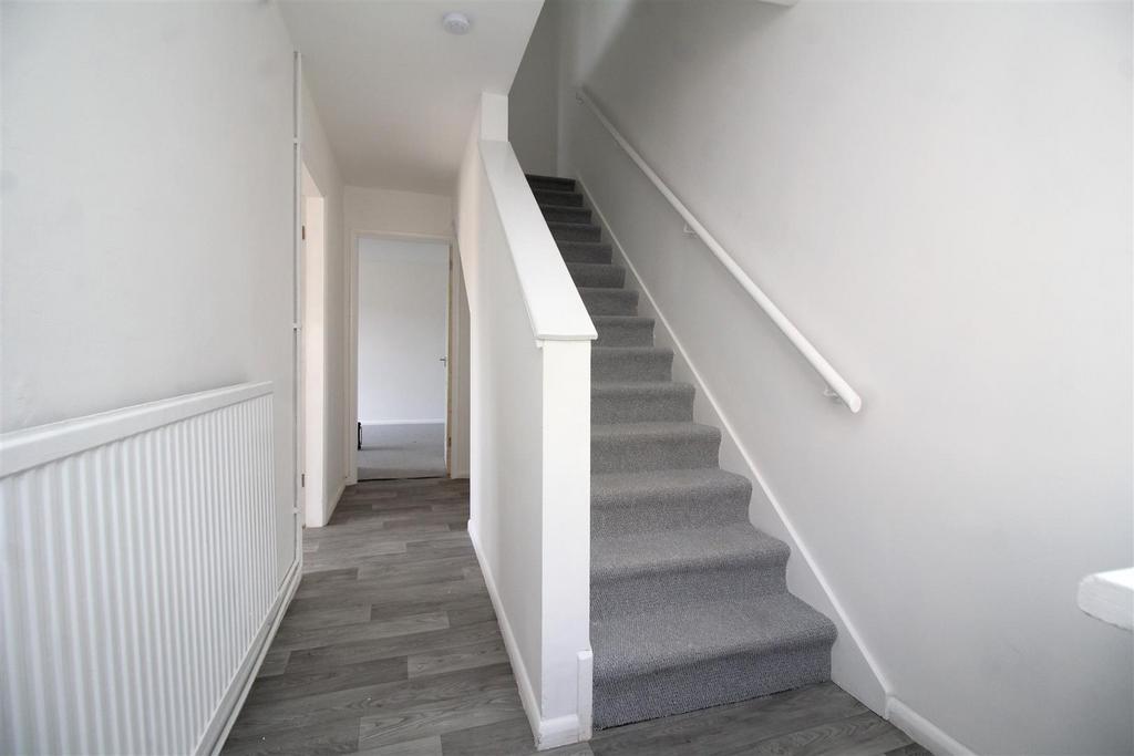 Hallway .JPG