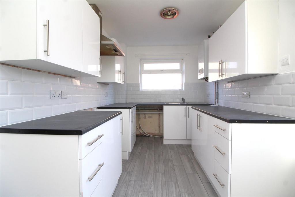 Kitchen .JPG