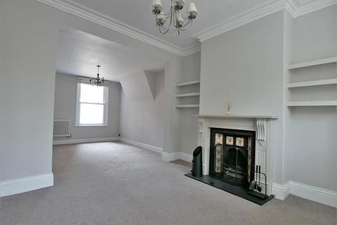 4 bedroom terraced house to rent, Grosvenor Terrace, Bootham