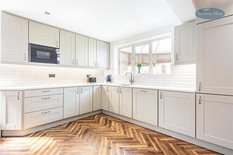 19 Admirals Crest, Scholes, Rotherham, S61 2SW
