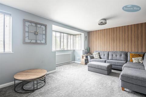19 Admirals Crest, Scholes, Rotherham, S61 2SW