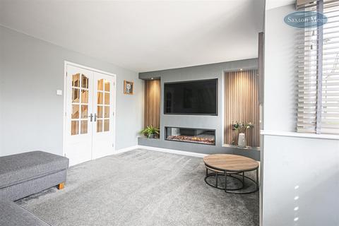 19 Admirals Crest, Scholes, Rotherham, S61 2SW