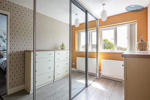 19 Admirals Crest, Scholes, Rotherham, S61 2SW