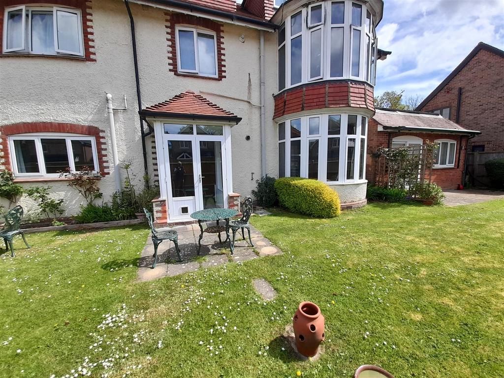 Rear garden.jpg