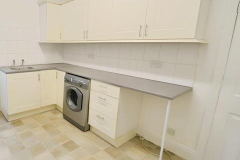 1 bedroom apartment to rent, Chanterlands Avenue, Hull