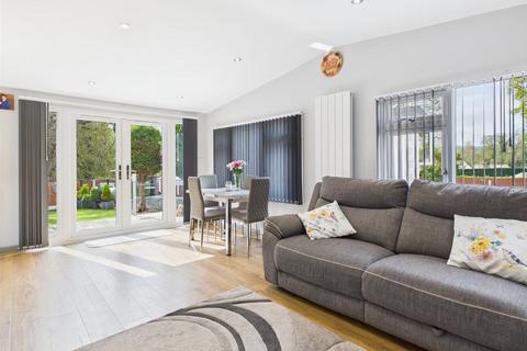 1 bedroom park home for sale, Kingsford Lane, Wolverley