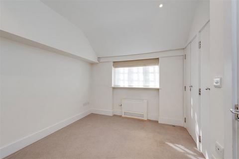 2 bedroom terraced house for sale, Seymour Mews, London W1H