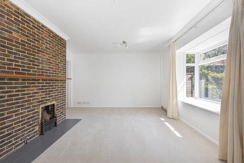 4 bedroom detached house for sale, Bramwell Close, Sunbury-on-Thames, Surrey, TW16