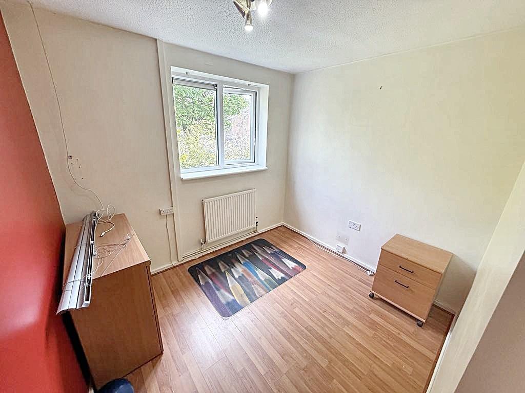 23 Marlfield Close
