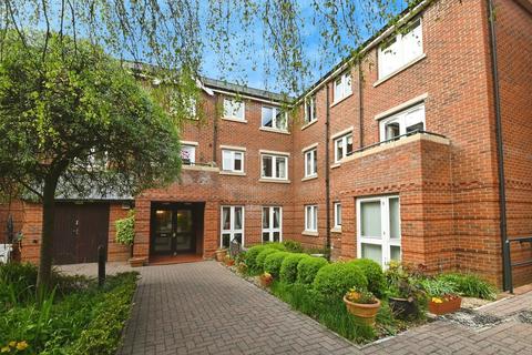 2 bedroom retirement property for sale, Georgian Court, Spalding PE11
