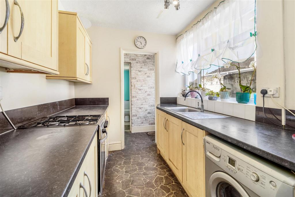 35 Wyberton Low Road (Wyberton)-11.jpg