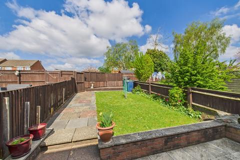 undefined, Primrose Green, Widmer End, High Wycombe, Buckinghamshire, HP15 6BQ