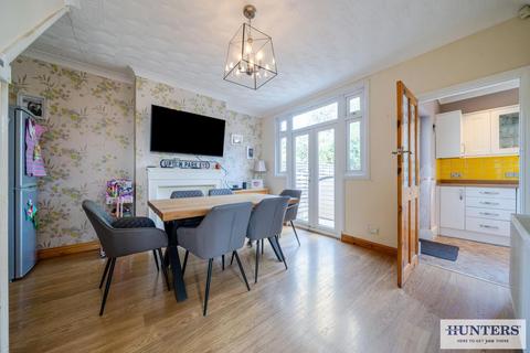 12 Heathview Crescent, Dartford, DA1 2PJ