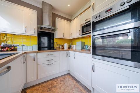 12 Heathview Crescent, Dartford, DA1 2PJ