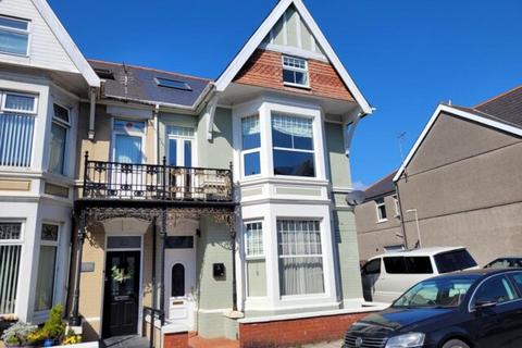 2 bedroom maisonette for sale, ESPLANADE AVENUE, PORTHCAWL, CF36 3YU