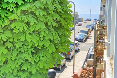 2 bedroom maisonette for sale, ESPLANADE AVENUE, PORTHCAWL, CF36 3YU
