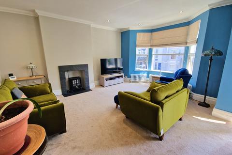 2 bedroom maisonette for sale, ESPLANADE AVENUE, PORTHCAWL, CF36 3YU