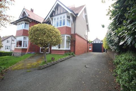 5 bedroom detached house for sale, Watkin Avenue, Old Colwyn