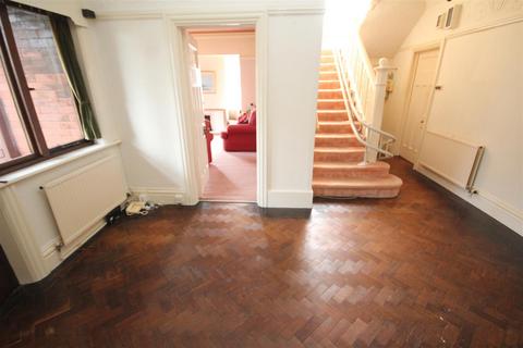 5 bedroom detached house for sale, Watkin Avenue, Old Colwyn
