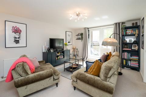 3 bedroom flat for sale, Slateford Gait, Slateford, Edinburgh, EH11