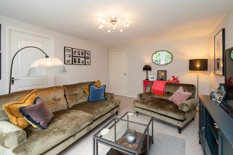 3 bedroom flat for sale, Slateford Gait, Slateford, Edinburgh, EH11
