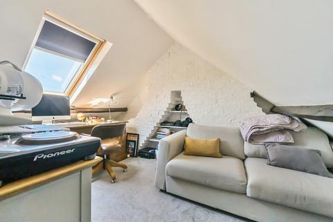 10 Bells Lane, Horton, Slough, SL3 9PW