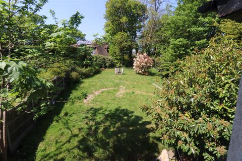 3 bedroom detached house for sale, Hillview Crescent, Orpington BR6