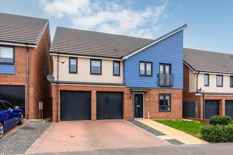 5 bedroom detached house for sale, Roseden Way, Great Park, NE13