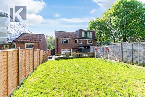 51 Dale View, Headley, Epsom, KT18 6EH