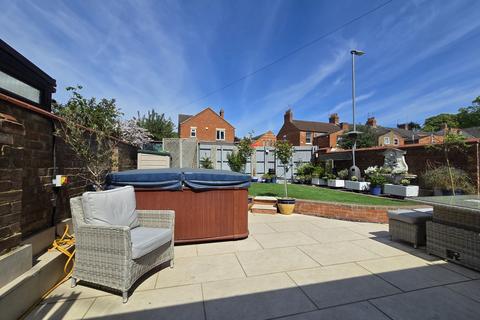 1 Mill Lane, Northampton, NN2 6QA