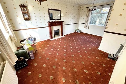 3 bedroom terraced house for sale, Kenmore Way, Whitefield, M45